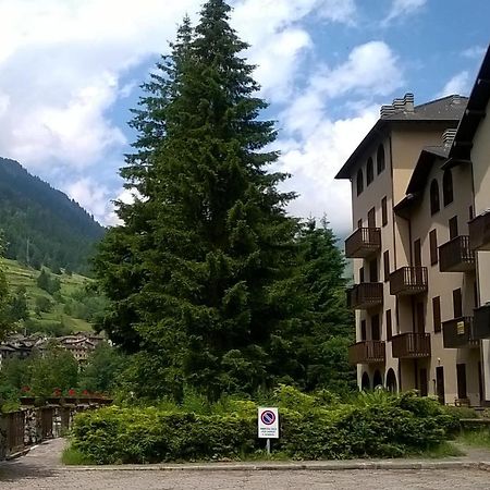 Tettuccio Montesole Aparthotel Ponte Di Legno Eksteriør bilde