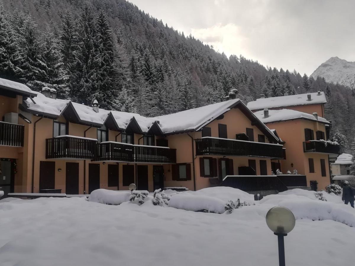 Tettuccio Montesole Aparthotel Ponte Di Legno Eksteriør bilde
